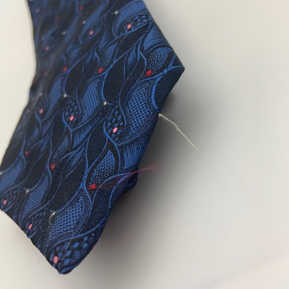 Set of Two Vintage Yves Saint Laurent Silk Ties Blue & Gold - Picture 6 of 15